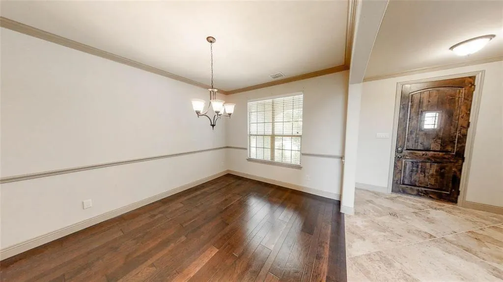 941 Lake Meadow Lane