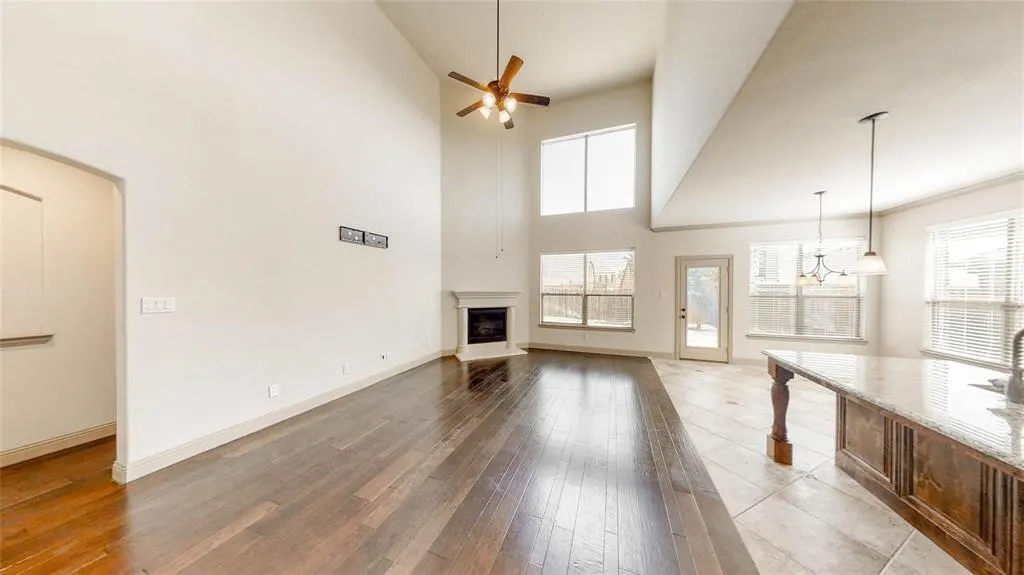 941 Lake Meadow Lane