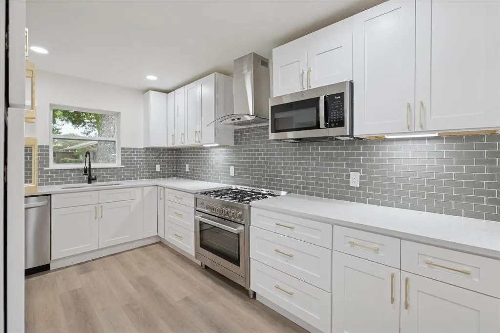 2309 Monticello Circle