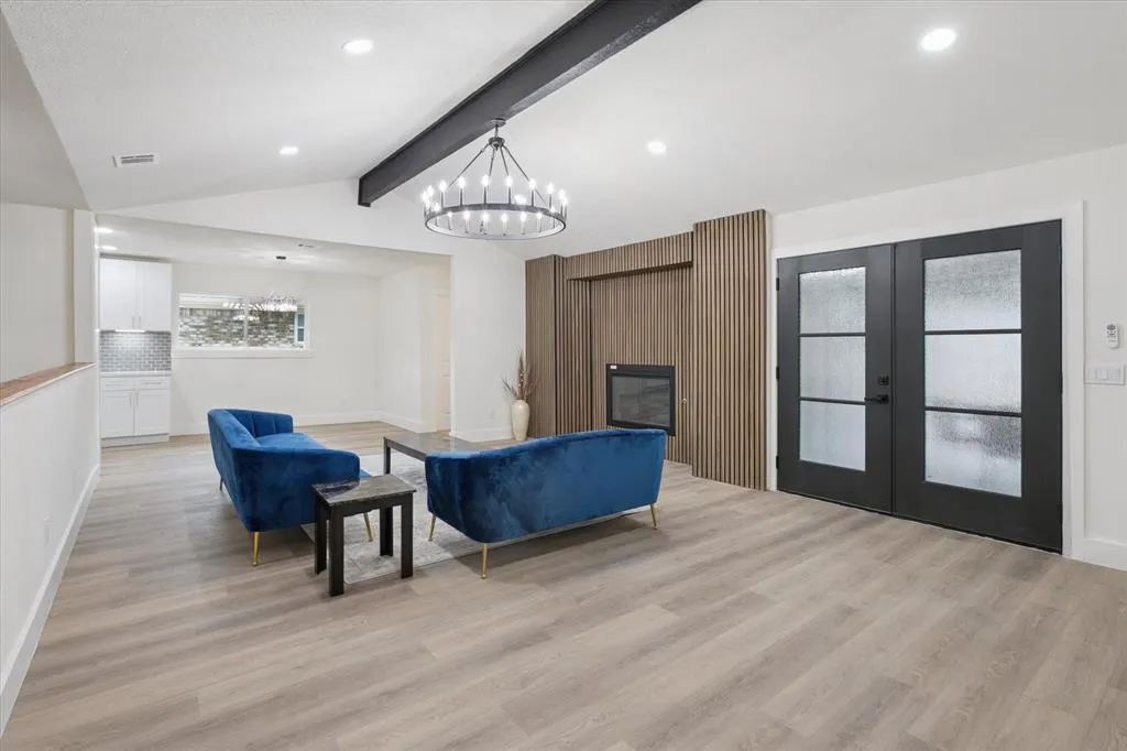 2309 Monticello Circle