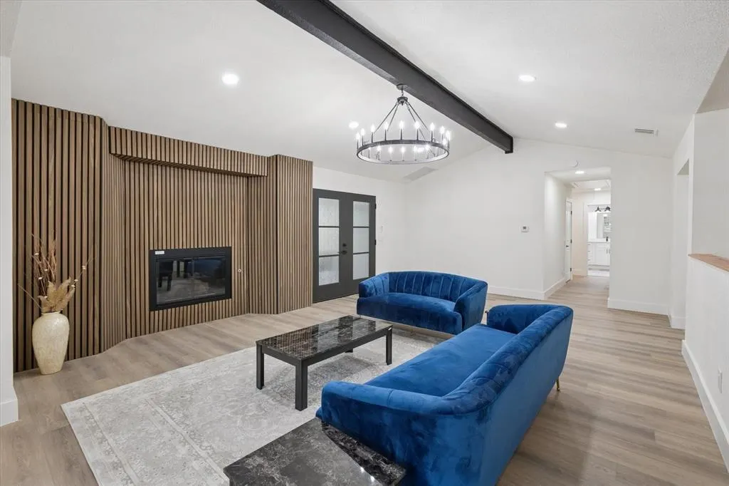 2309 Monticello Circle