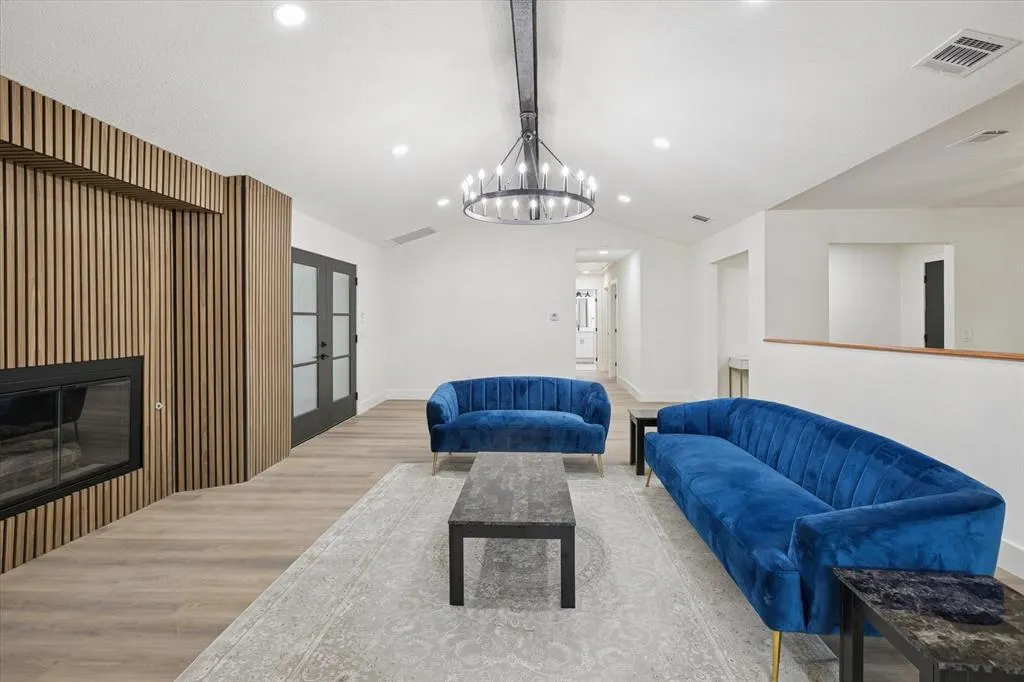 2309 Monticello Circle