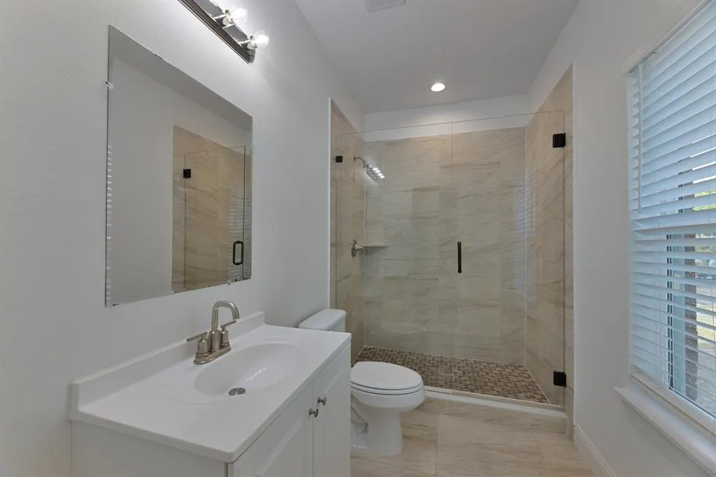 840-842 Ryan Road, #842