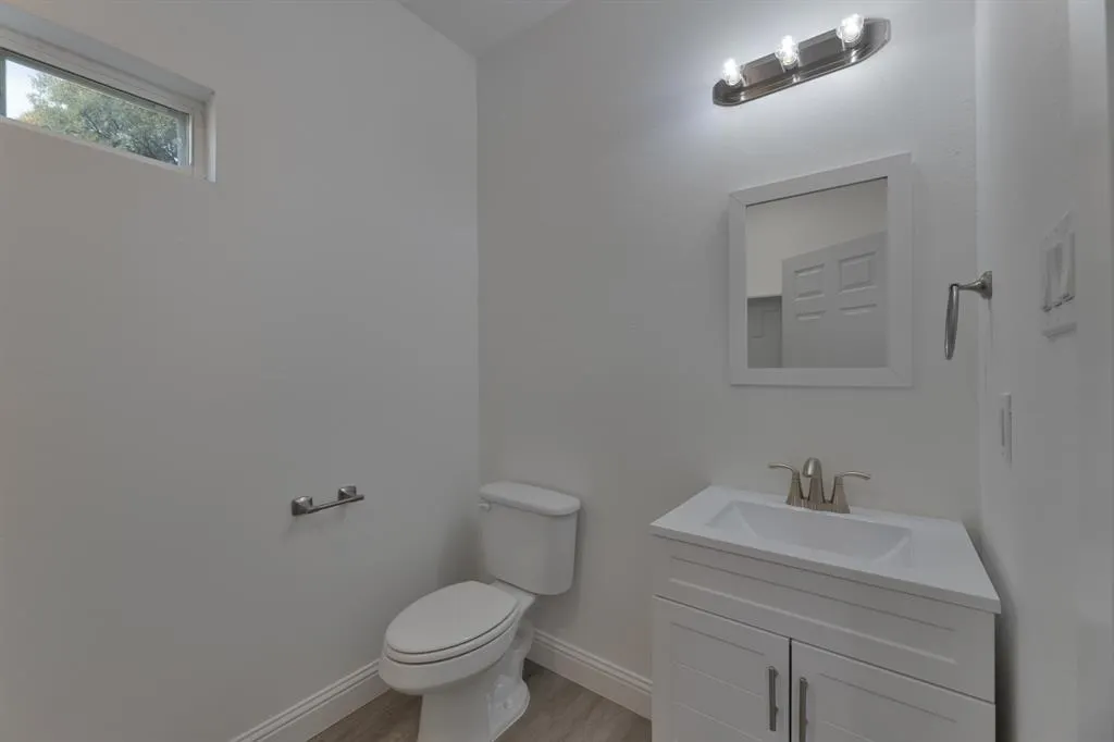 840-842 Ryan Road, #842