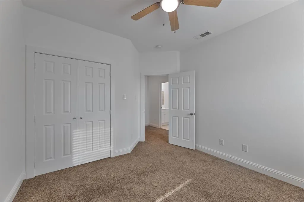 840-842 Ryan Road, #842