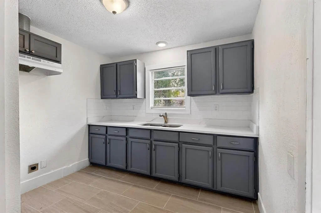 3515 Kenilworth Street