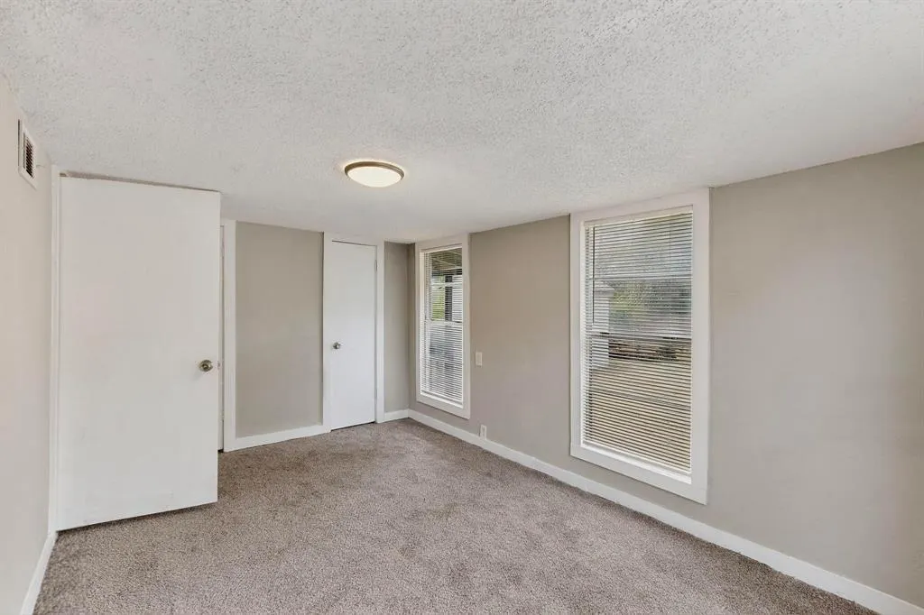 3515 Kenilworth Street