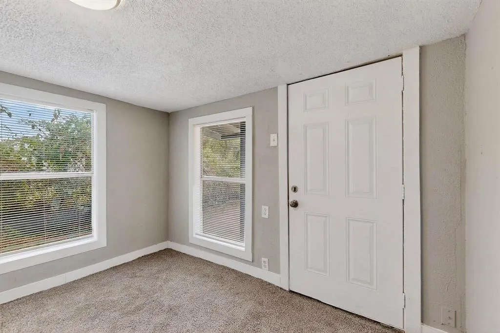 3515 Kenilworth Street