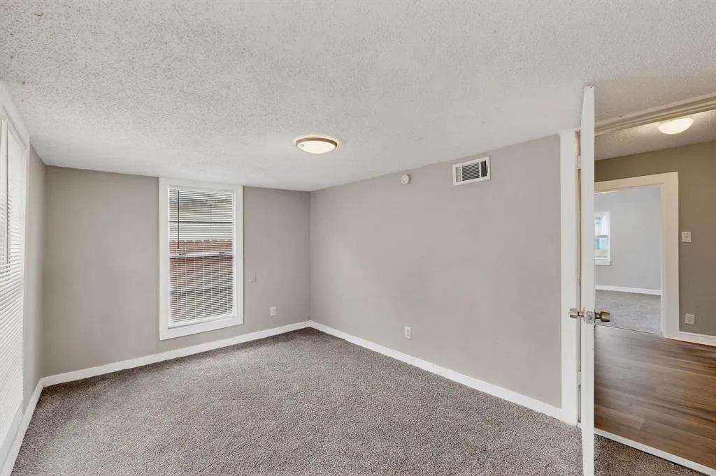 3515 Kenilworth Street