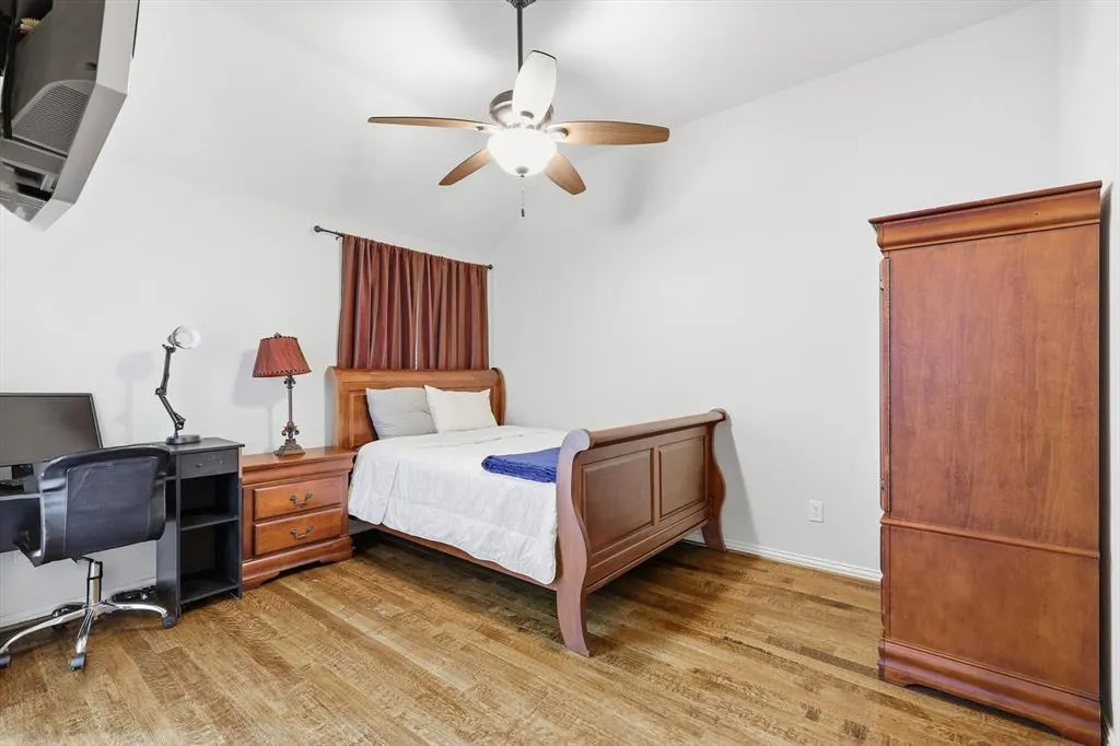 2624 Deer Hollow Drive