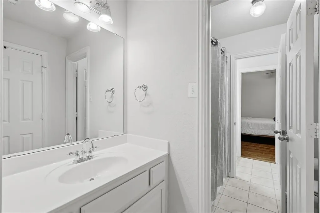 2624 Deer Hollow Drive