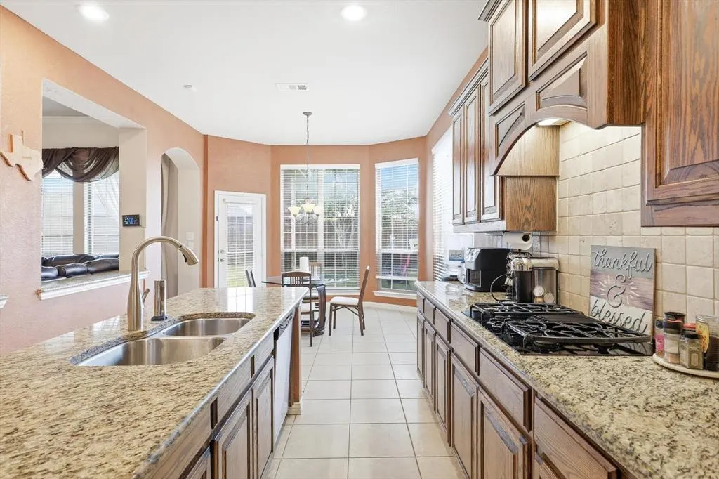 2624 Deer Hollow Drive