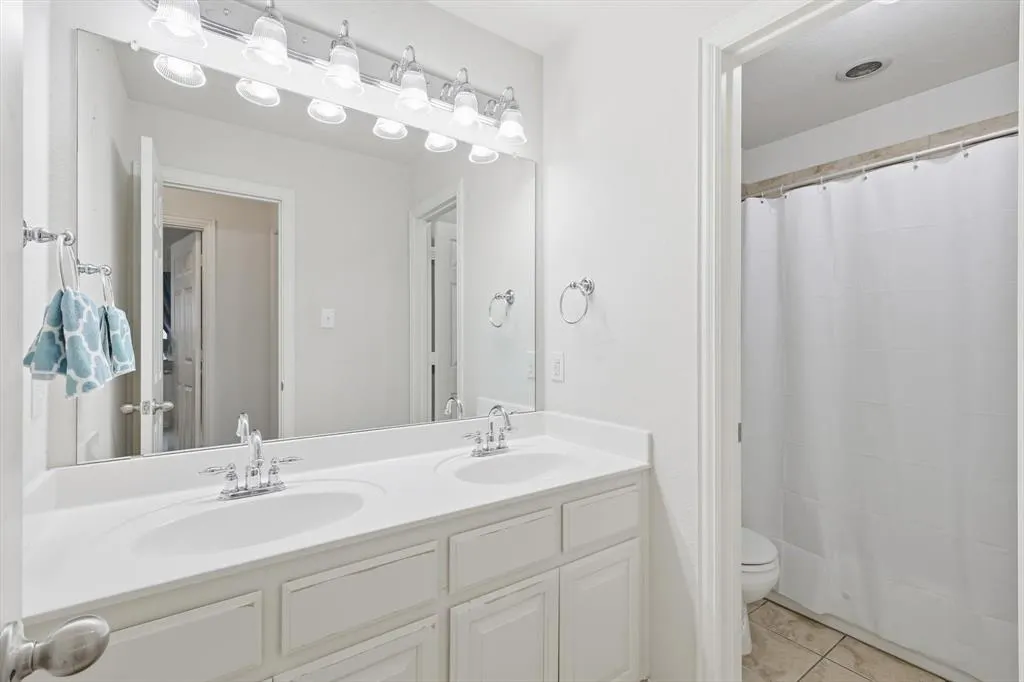 2624 Deer Hollow Drive