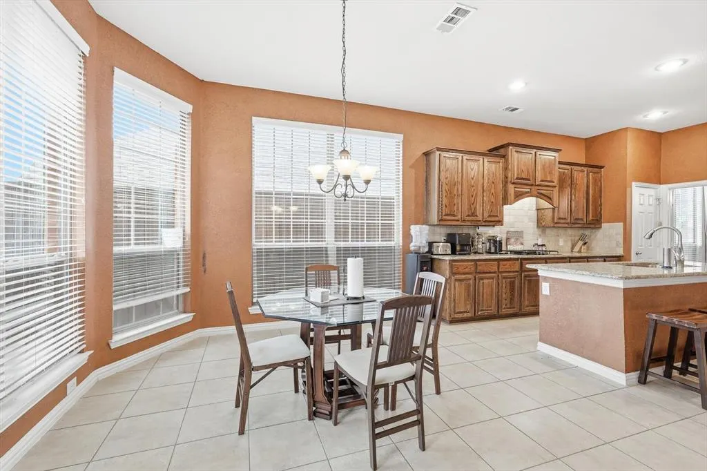 2624 Deer Hollow Drive