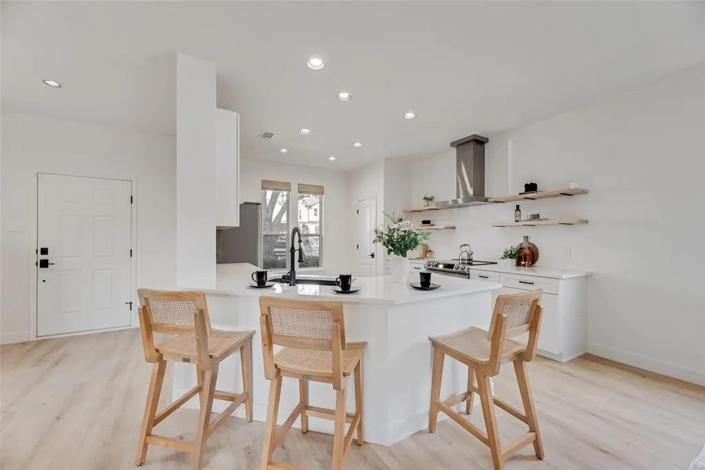 6813 Cotton Seed Drive