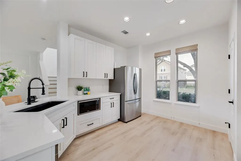 6813 Cotton Seed Drive