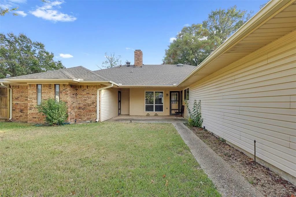 2213 Silver Holly Lane