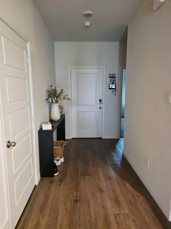 10101 Sunnyview Lane