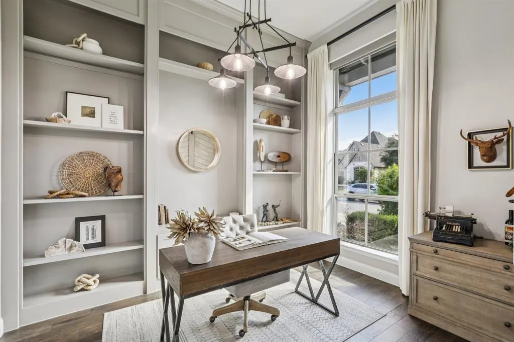 2901 Meadow Dell Drive