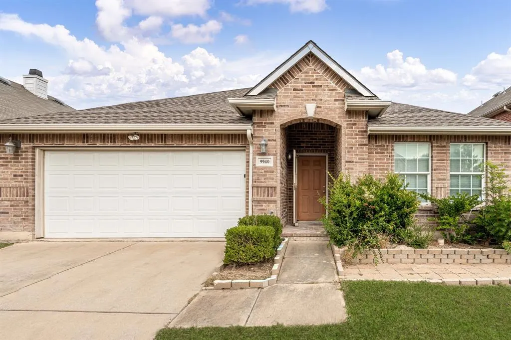 9940 Dartmouth Drive