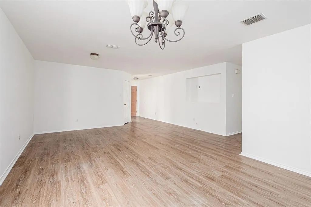 9940 Dartmouth Drive