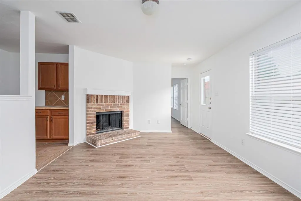 9940 Dartmouth Drive