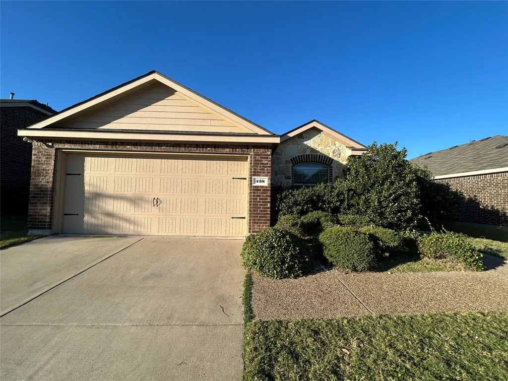 438 Andalusian Trail