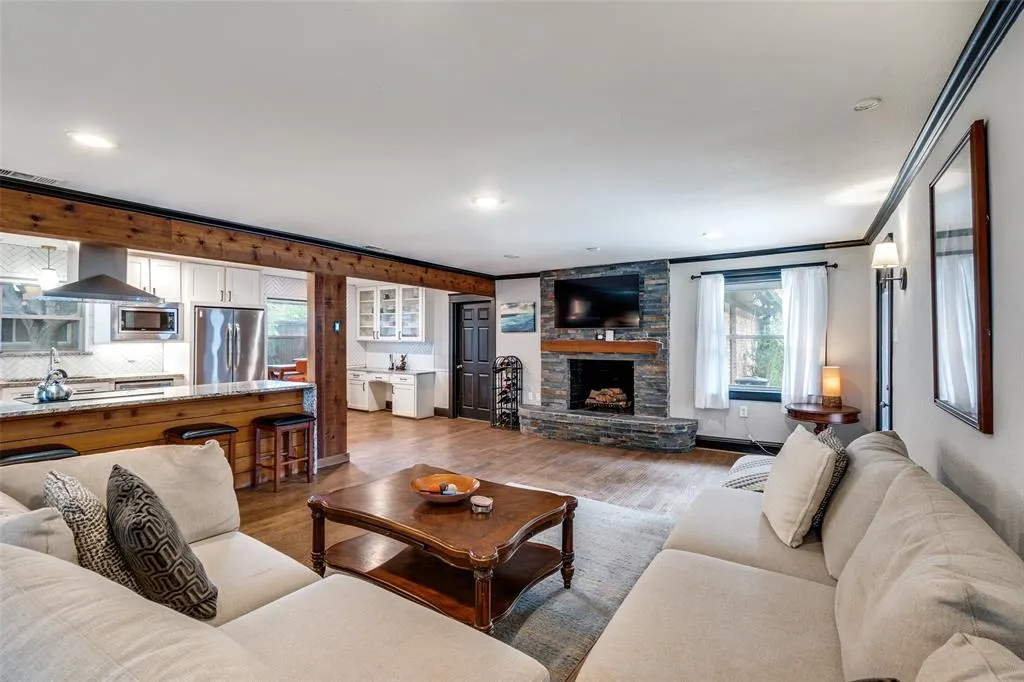 10355 Carry Back Circle