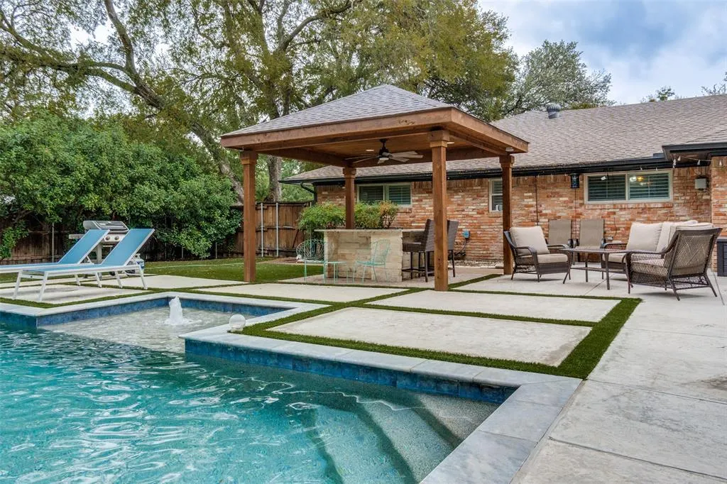 10355 Carry Back Circle