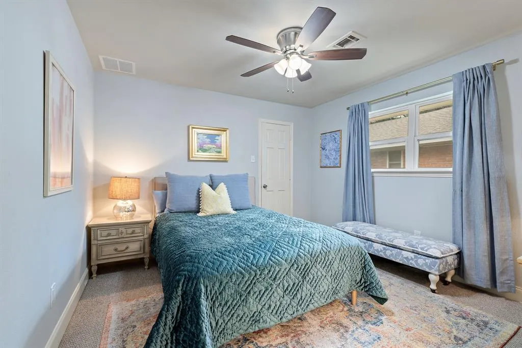 15935 Longvista Drive