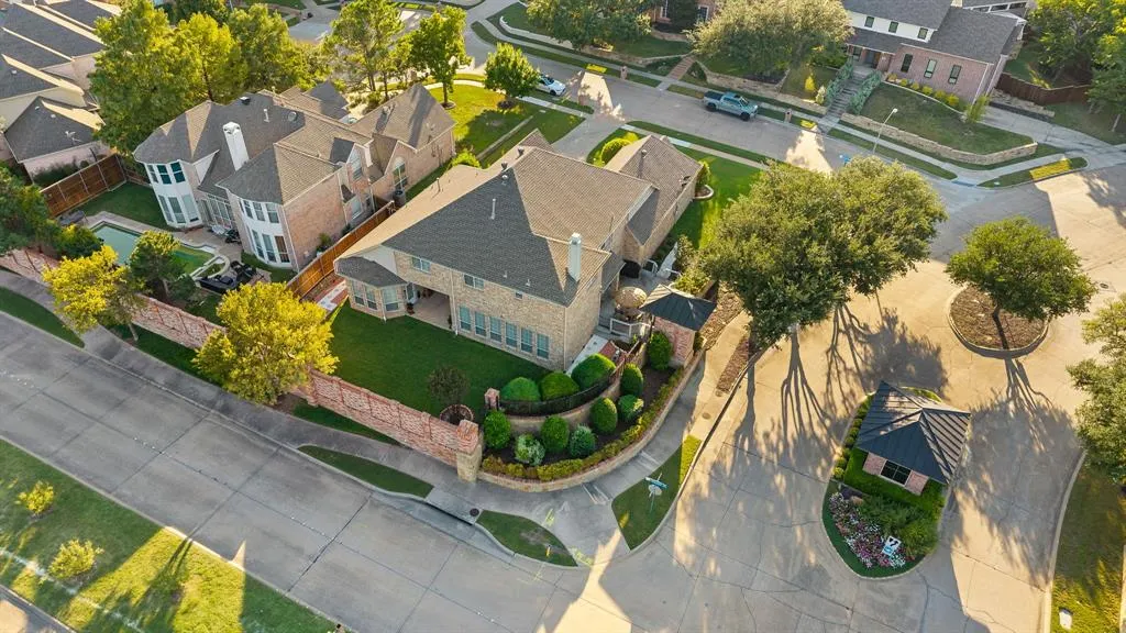 3606 Blackwood Court