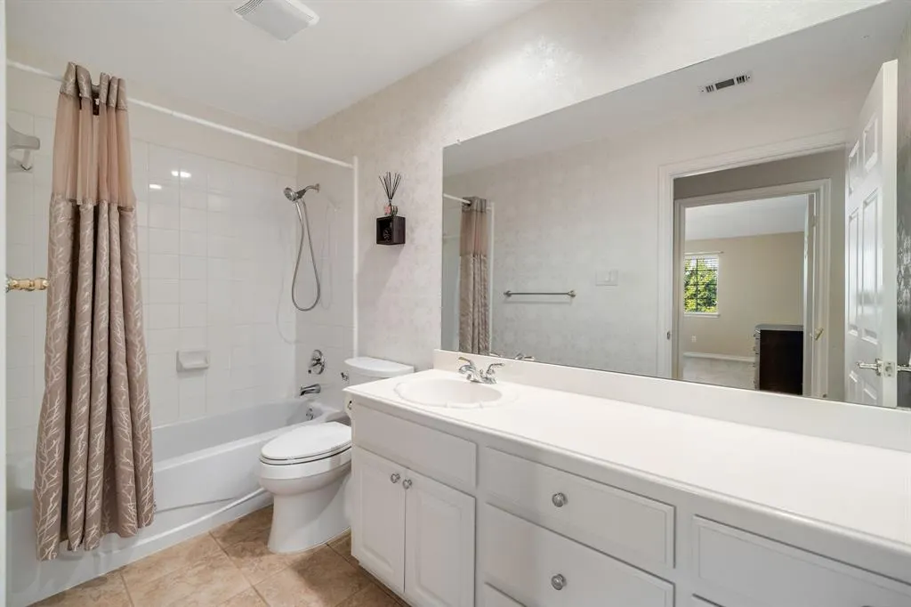 3606 Blackwood Court