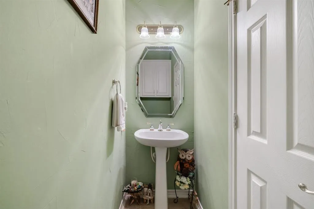 3606 Blackwood Court