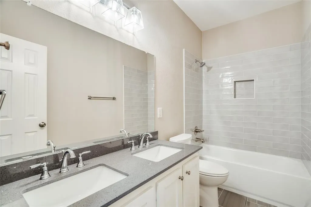 11266 La Grange Drive