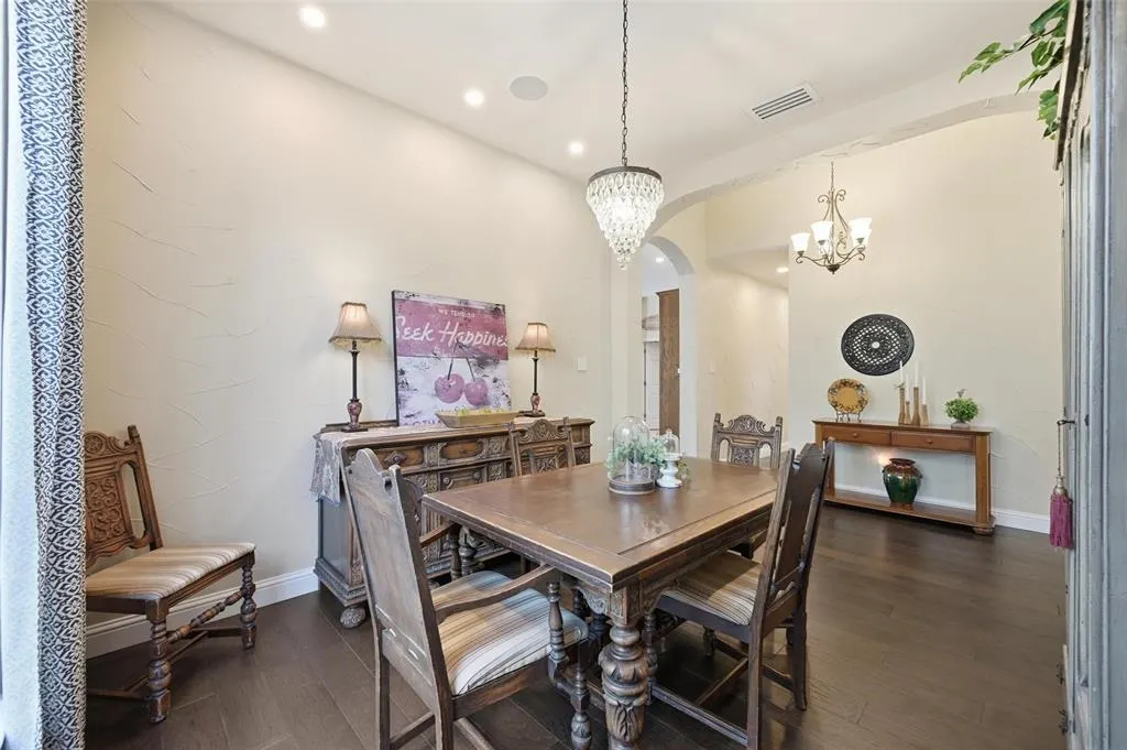 7014 Fieldstone Drive