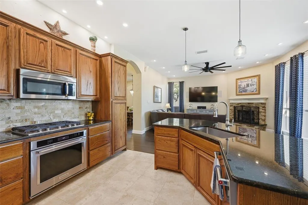 7014 Fieldstone Drive