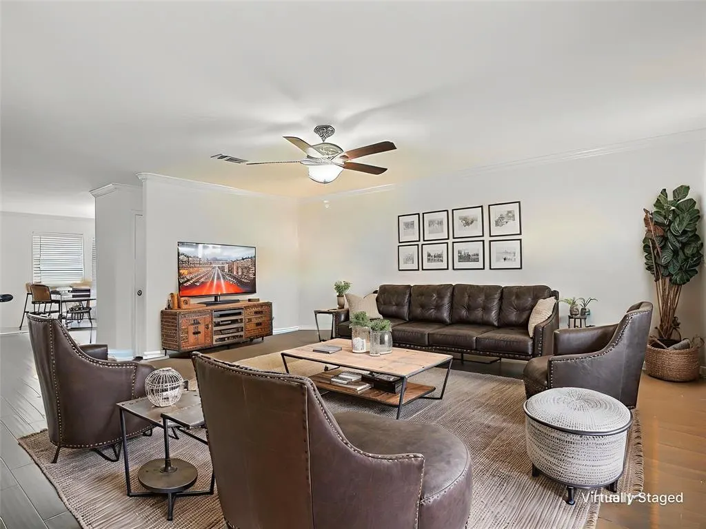 2549 Saddlehorn Drive