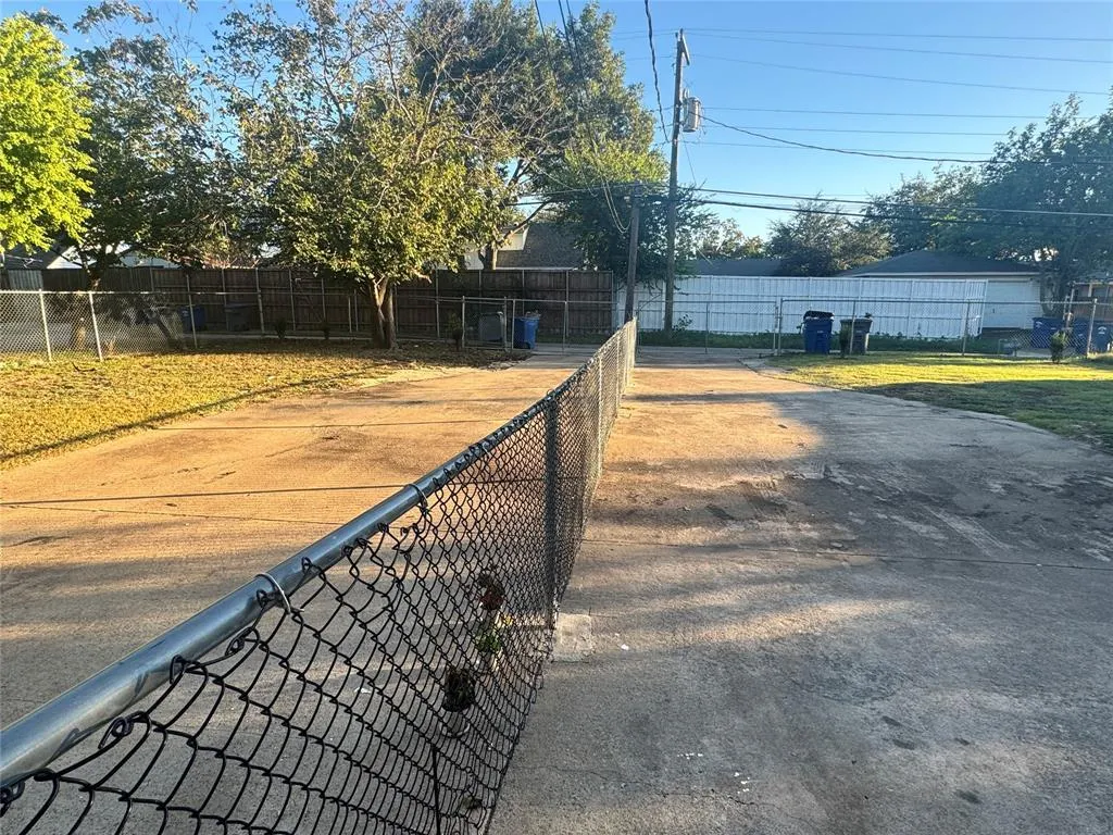 11358 Quail Run Street, #358 & 360