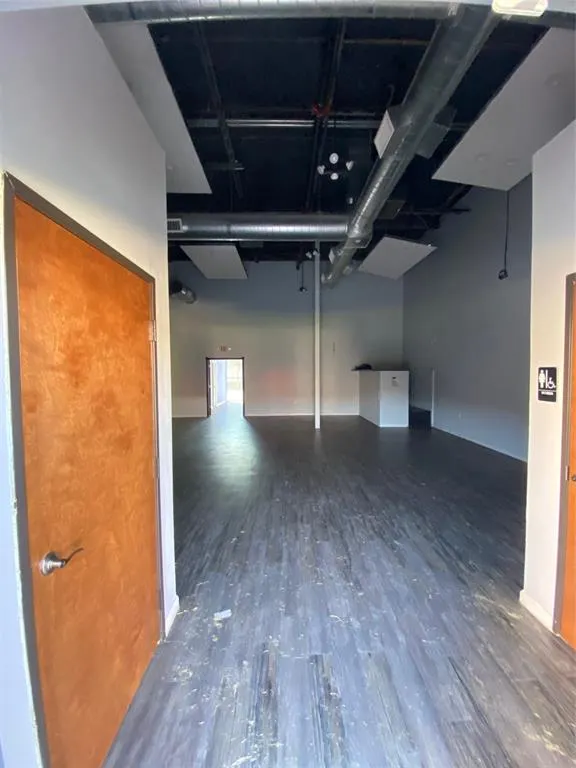 26785 E University Drive, #400