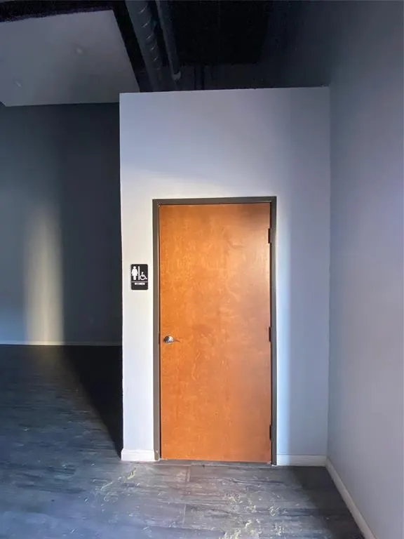 26785 E University Drive, #400