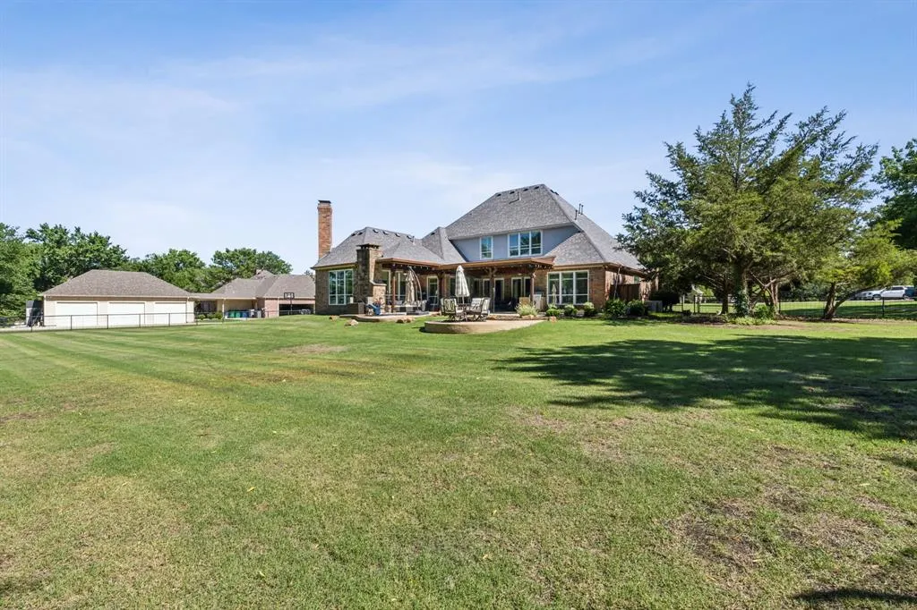 9111 Saddle Horn Court