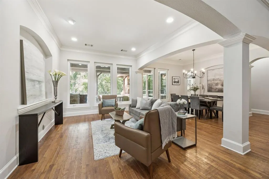 9111 Saddle Horn Court