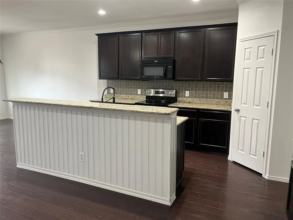 1817 ABBY CREEK Drive