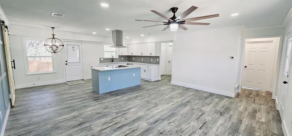 1612 Lynn Haven Avenue