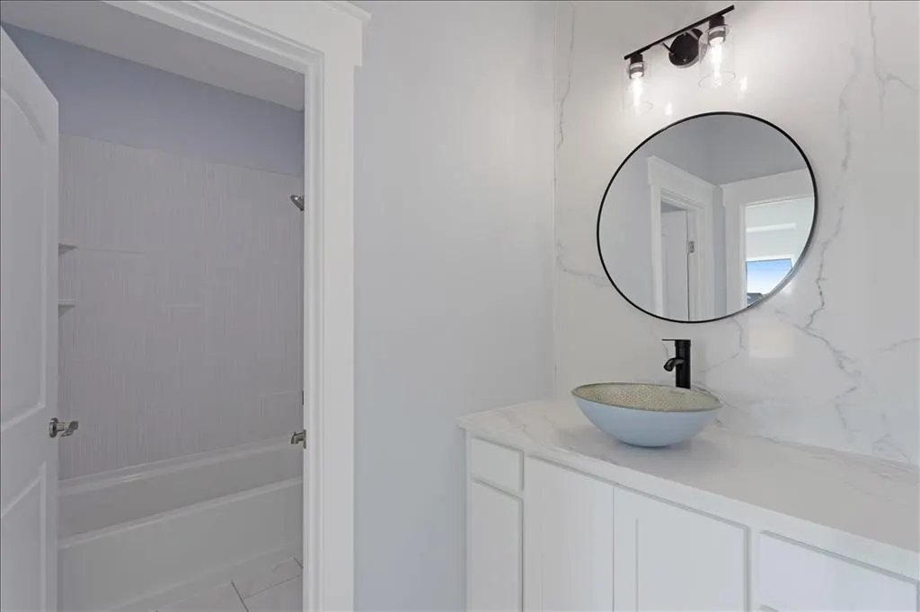 2355 County Road 376