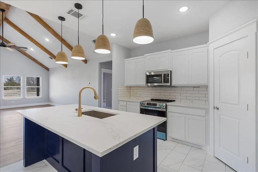 2355 County Road 376