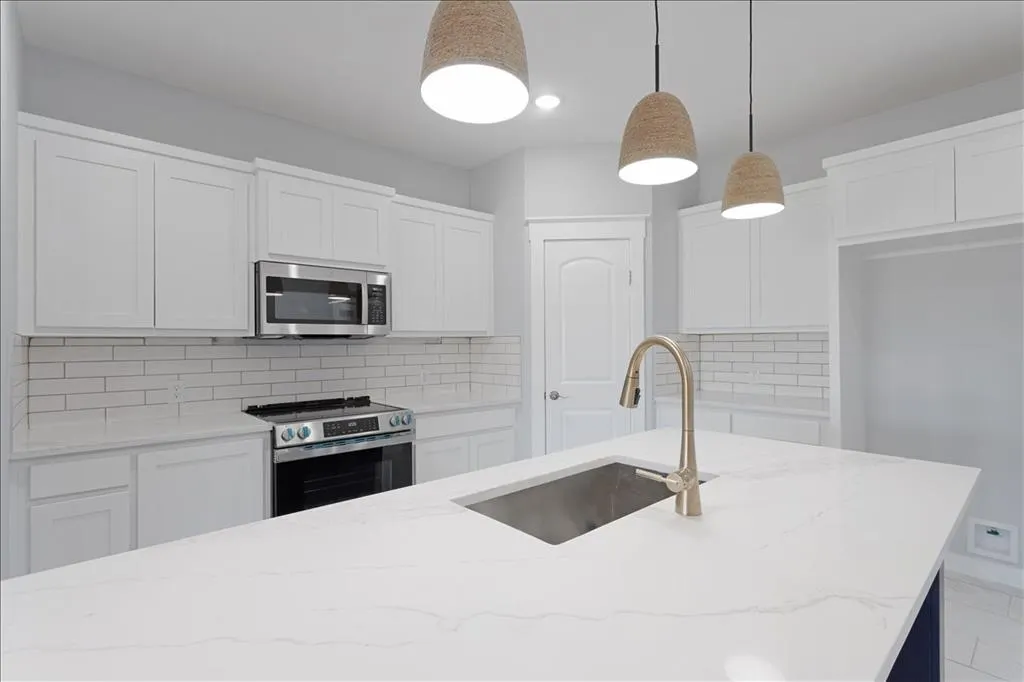 2355 County Road 376