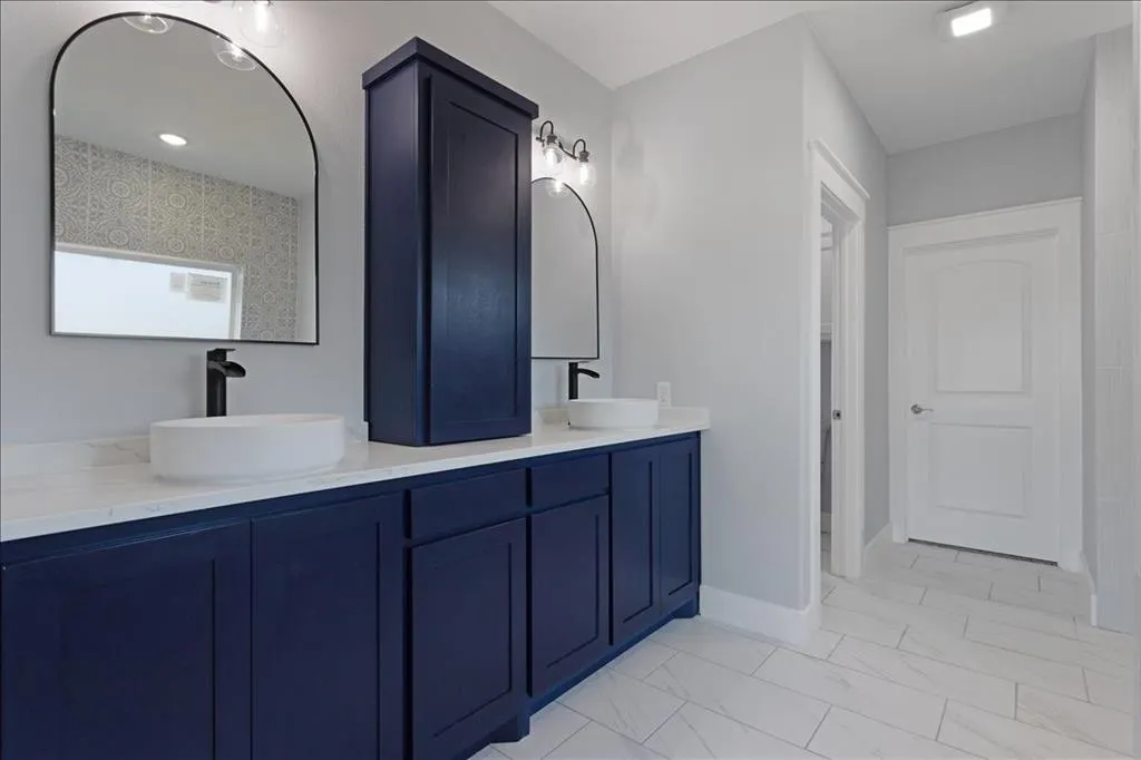 2355 County Road 376