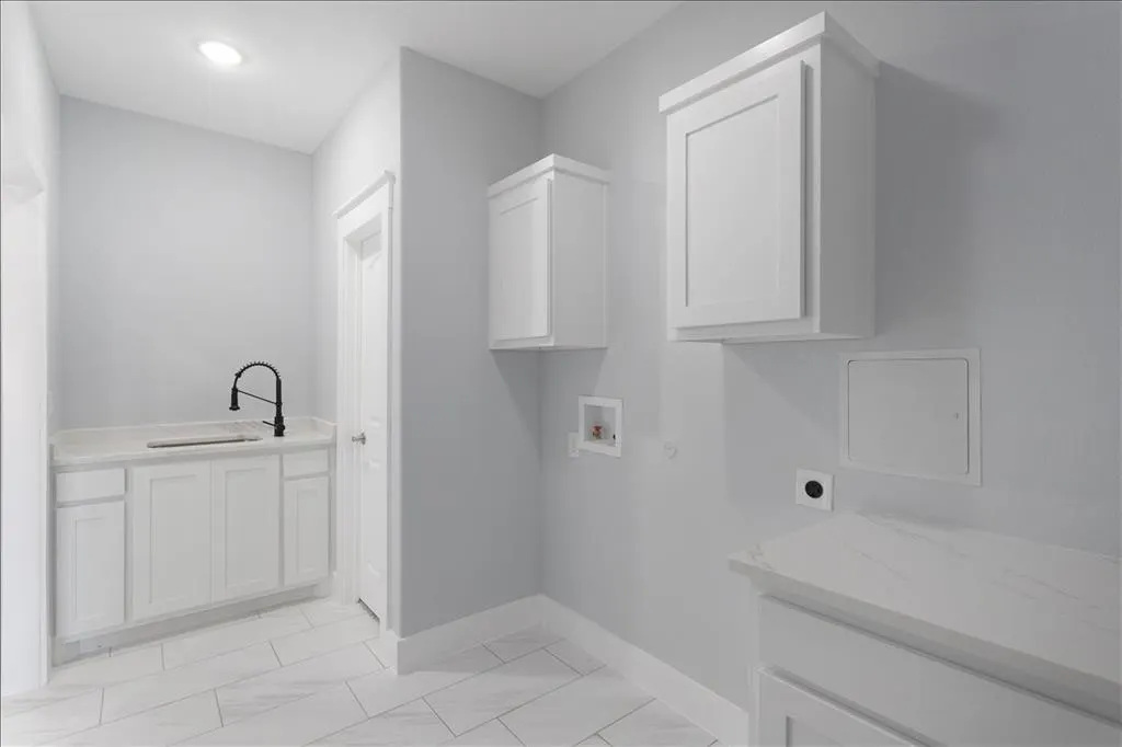 2355 County Road 376