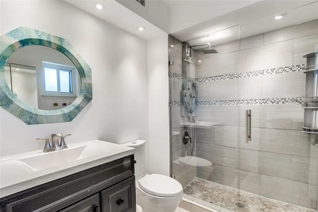 7705 Meadow Park Drive, #205